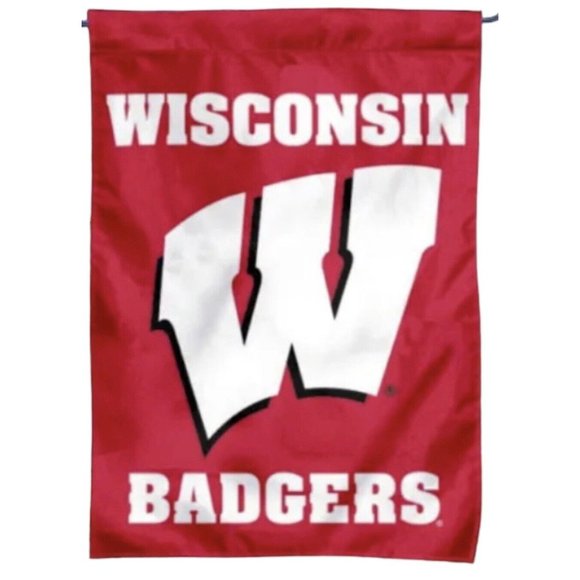 NEW Wisconsin Badgers Garden Flag and Yard Banner 13” x 18” Sewing Concepts - Picture 1 of 5